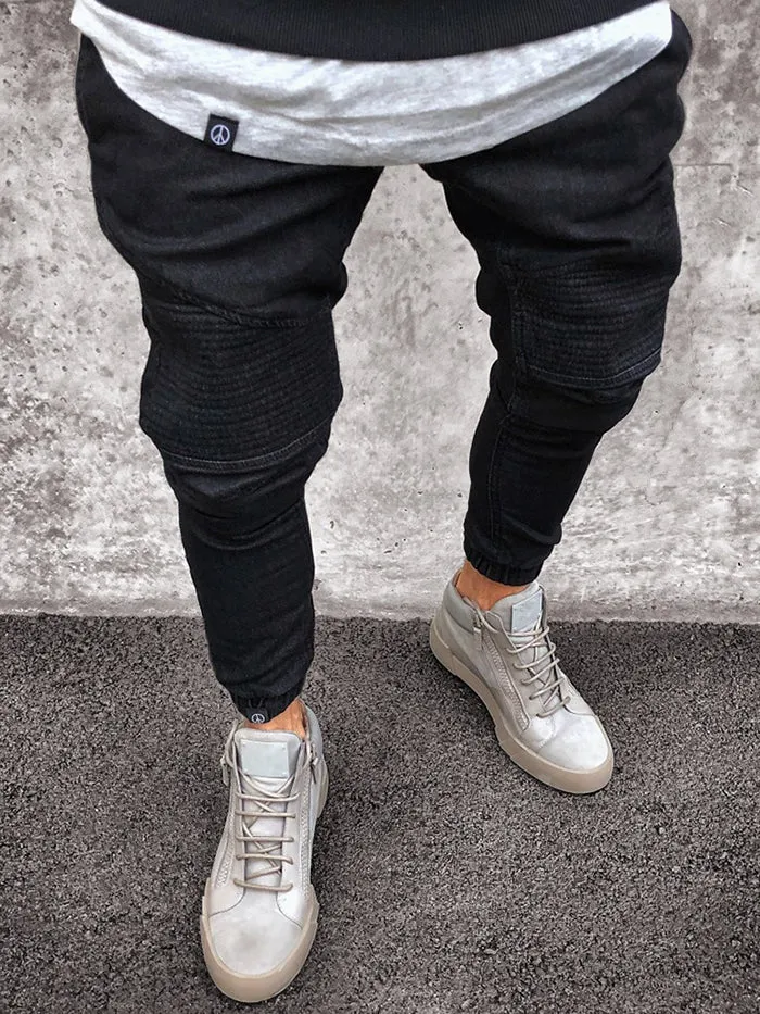 Elastic-Cuff Solid Color Pleated Slim Jeans