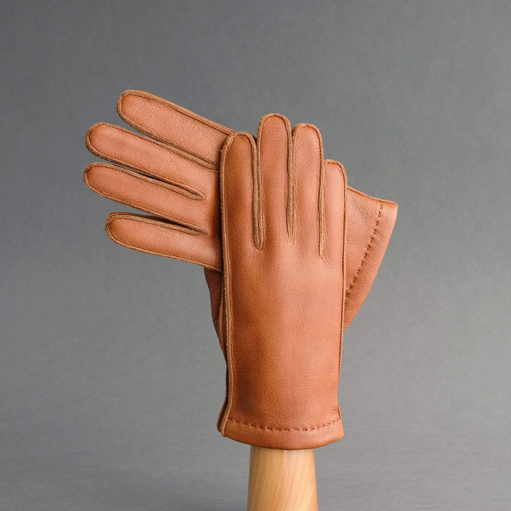 Gentlemen's Sporty Gloves from Cognac (4) Deerskin Lined with Cashmere